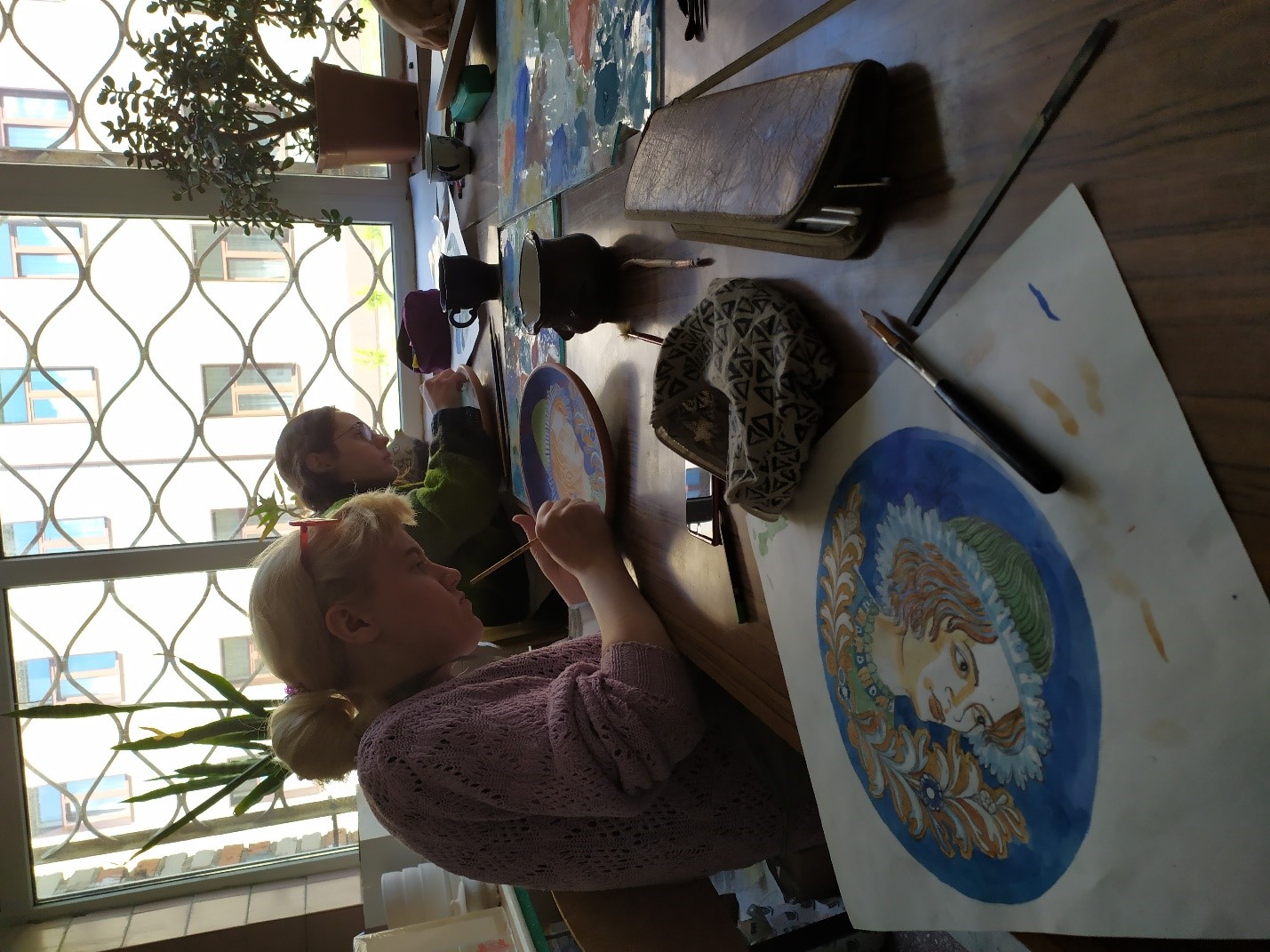Features of professional training of ceramists at the Gzhel State University. History and current state. 